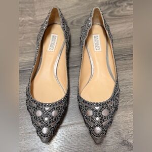 Badgley Mischka Gigi Women's Embellished Gray Flats size 10